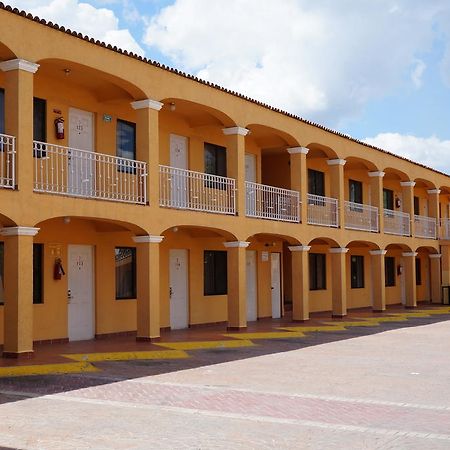 Maria Luisa Inn & Suites Juarez  Dış mekan fotoğraf