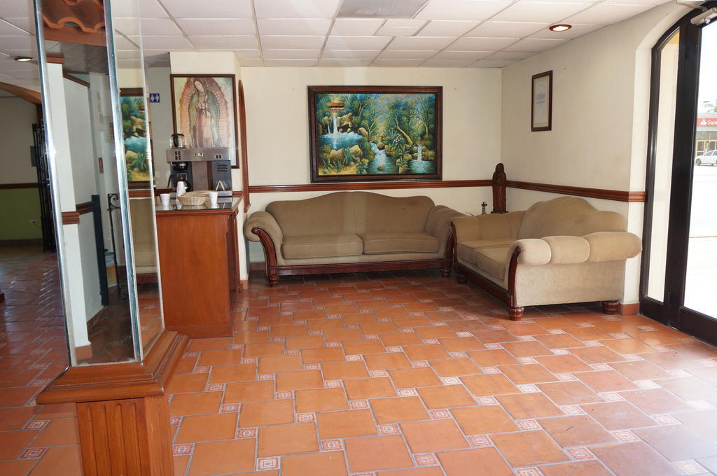 Maria Luisa Inn & Suites Juarez  Oda fotoğraf